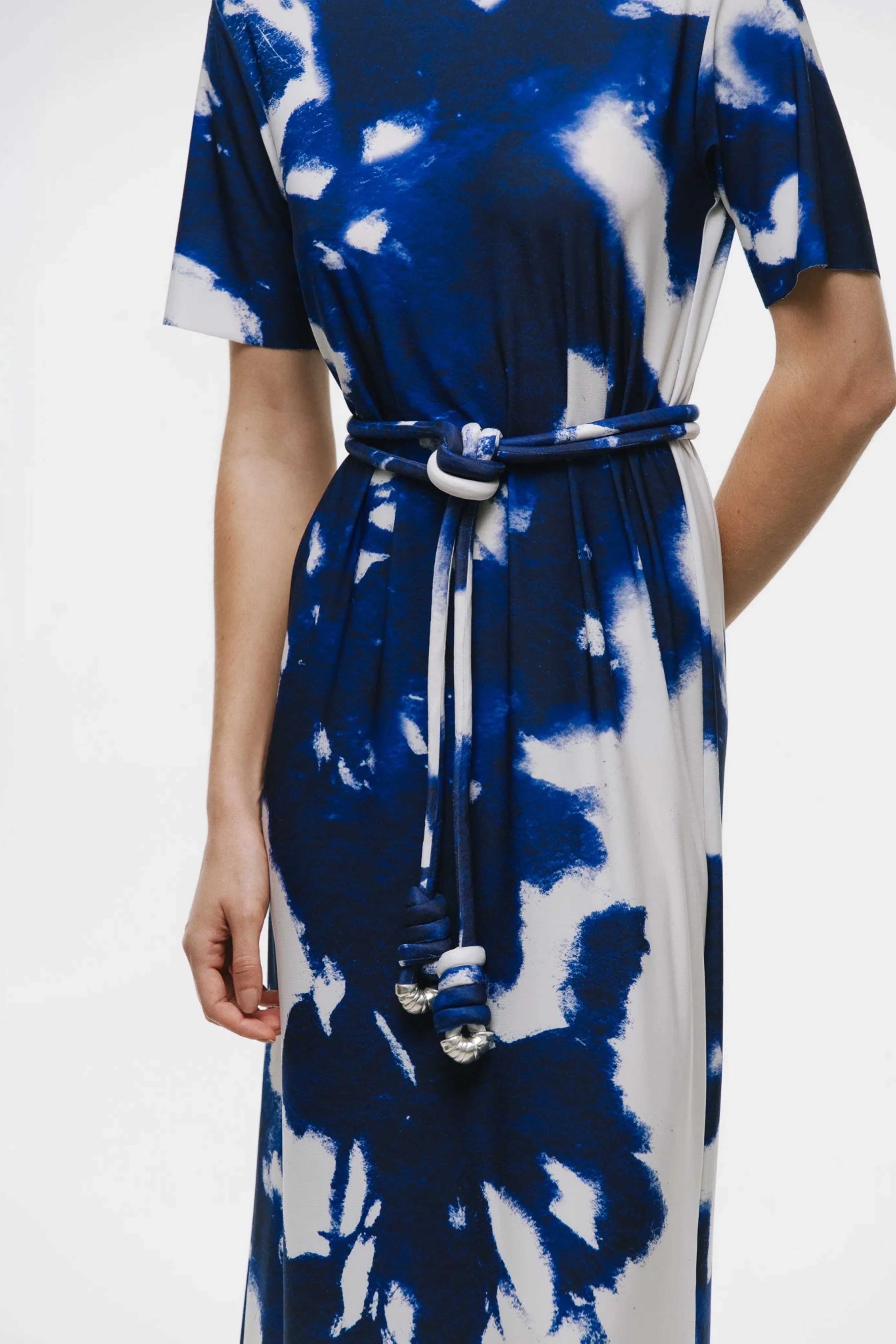 Aliki Midi Dress With Belt - Image 4