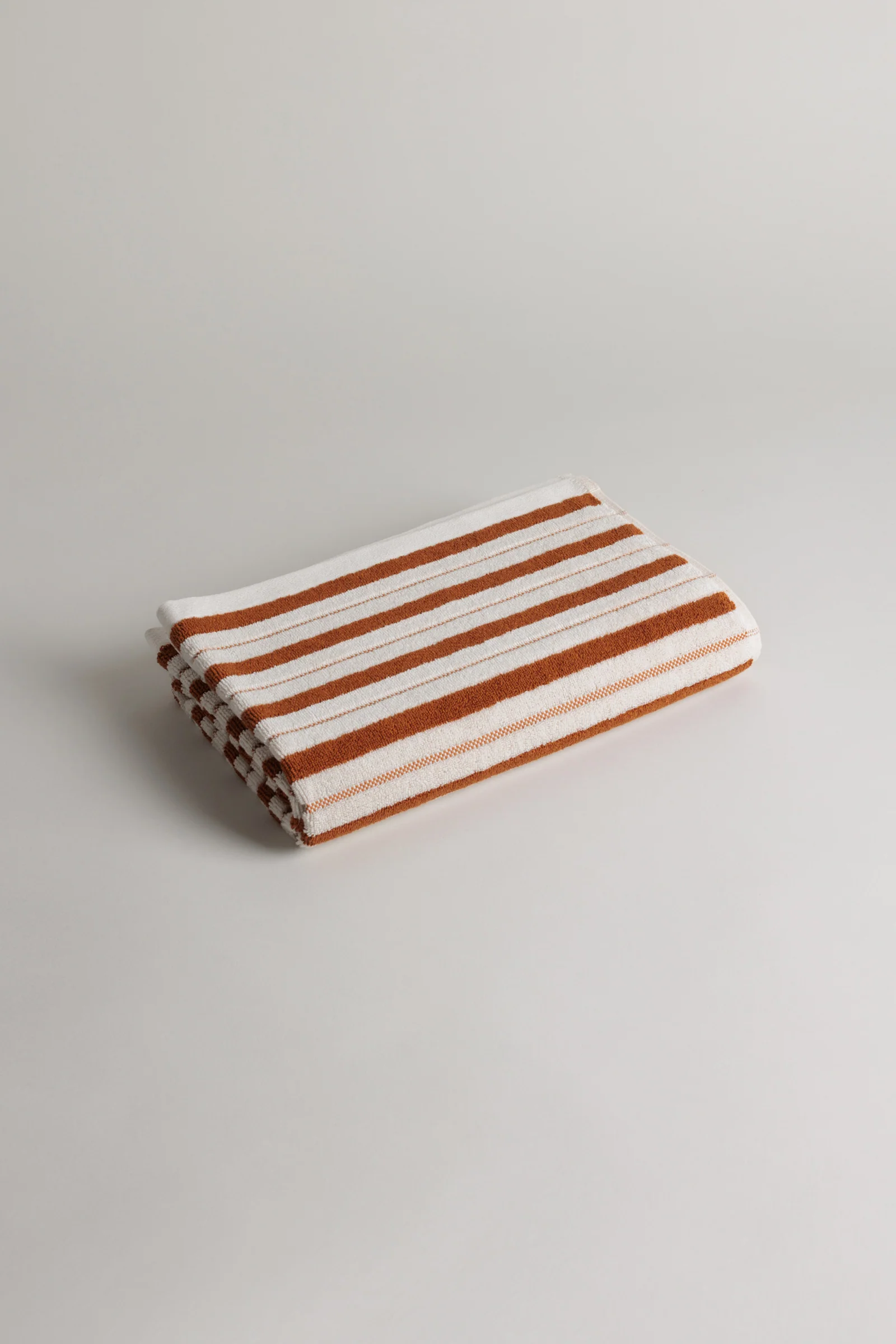 Franklin Bath Towel in Fuyu Chalk
