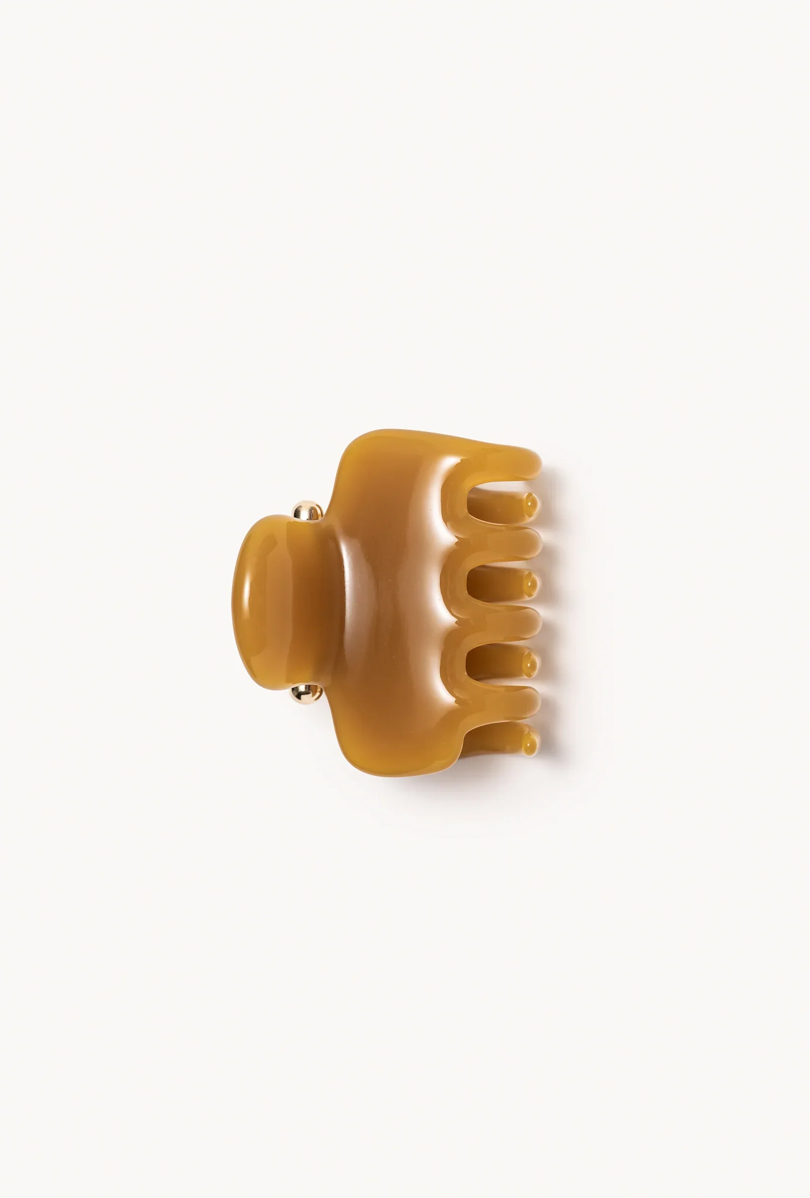 No. 2 Claw Clip in Milk - Image 11