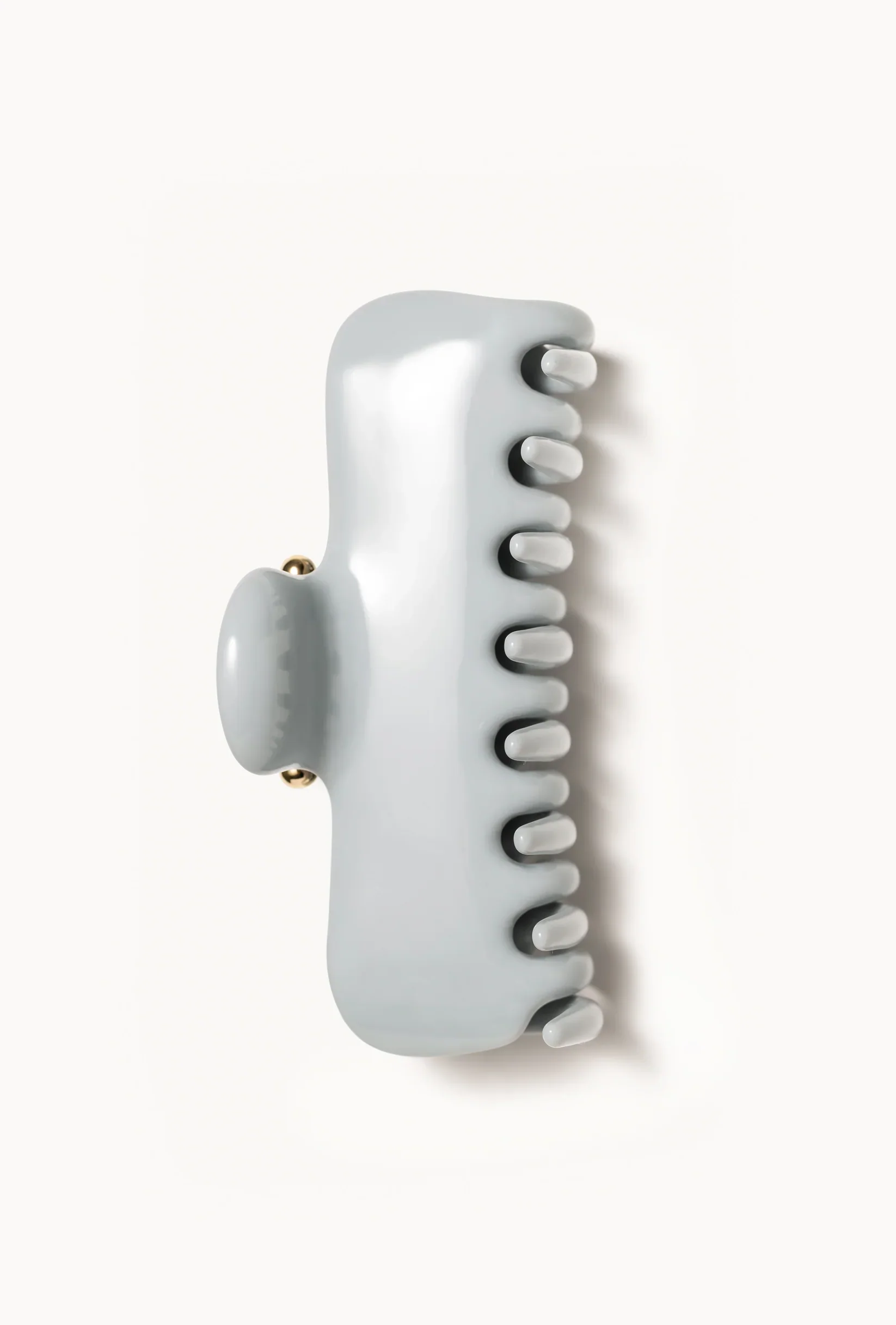 No. 4 Claw Clip in Paleblue