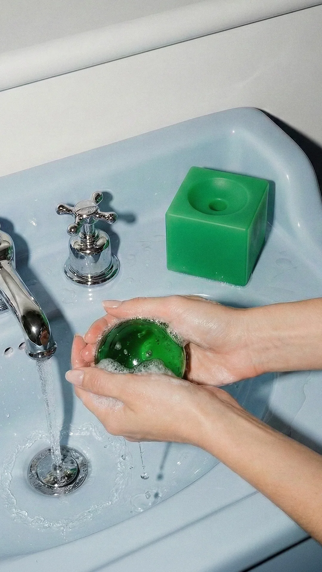 OBA Soap in Aloe Vera - Image 2