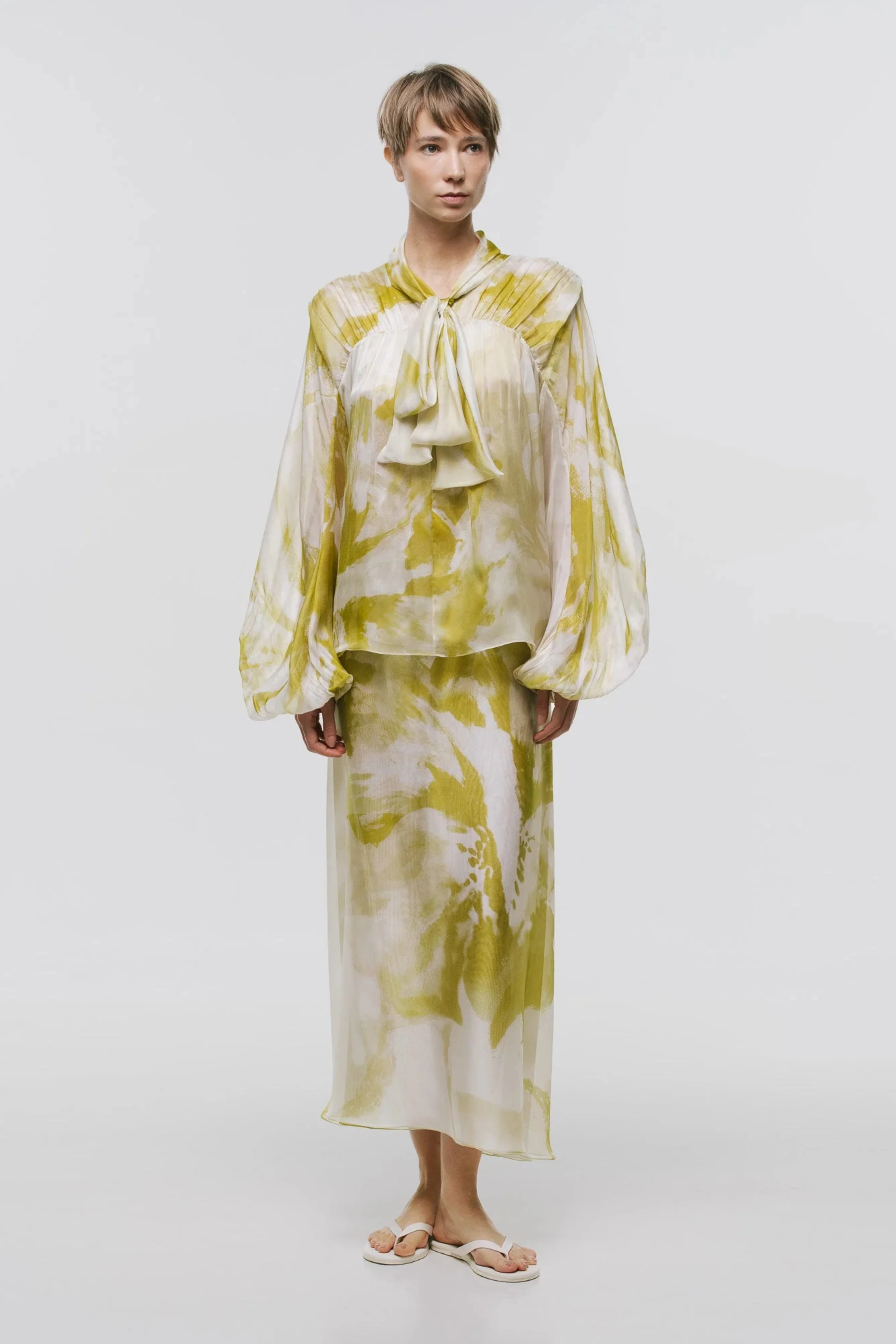 Pétalo Midi Skirt - Image 5