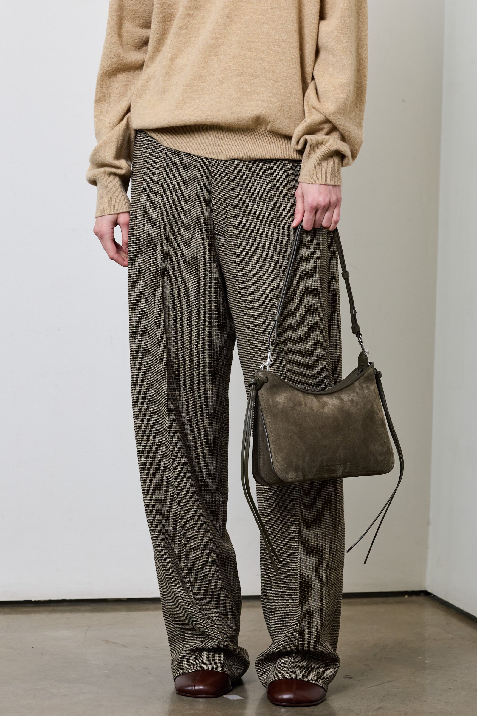 Small Gig Shoulder Bag - Image 3