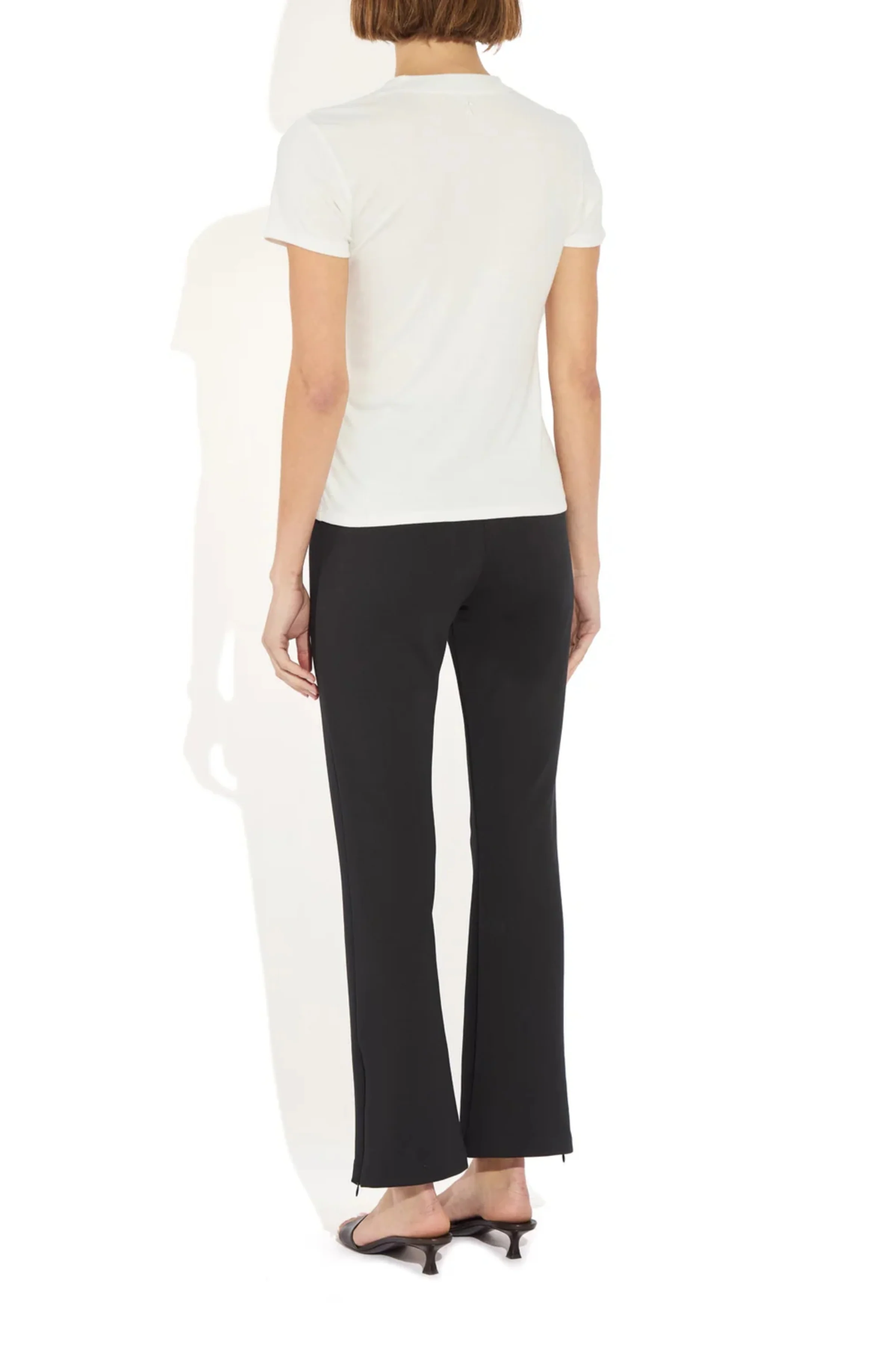 Willa Tee - Image 4